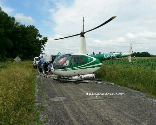 crop spraying helicopter